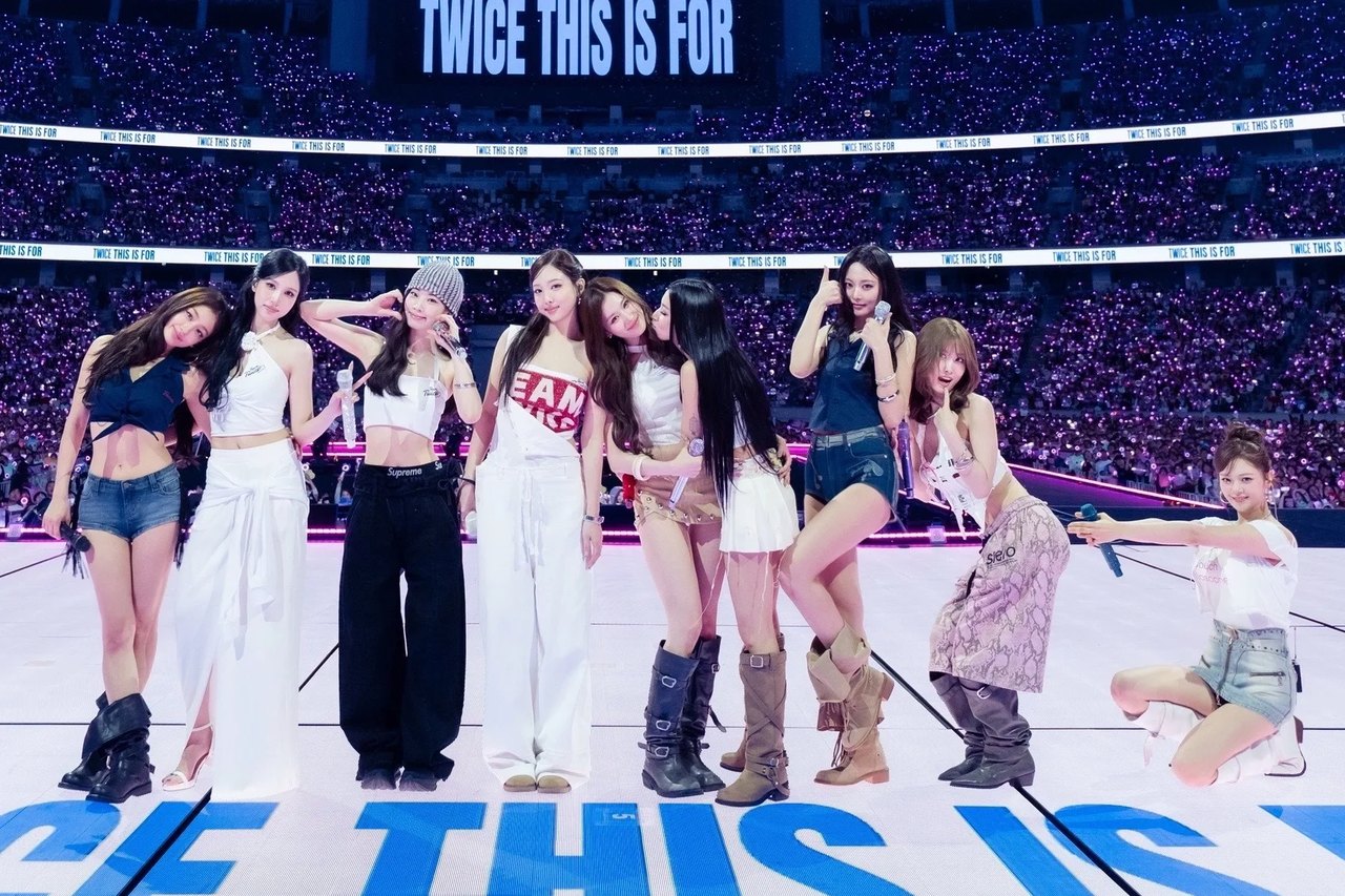 TWICE score new RIAJ streaming certifications in Japan