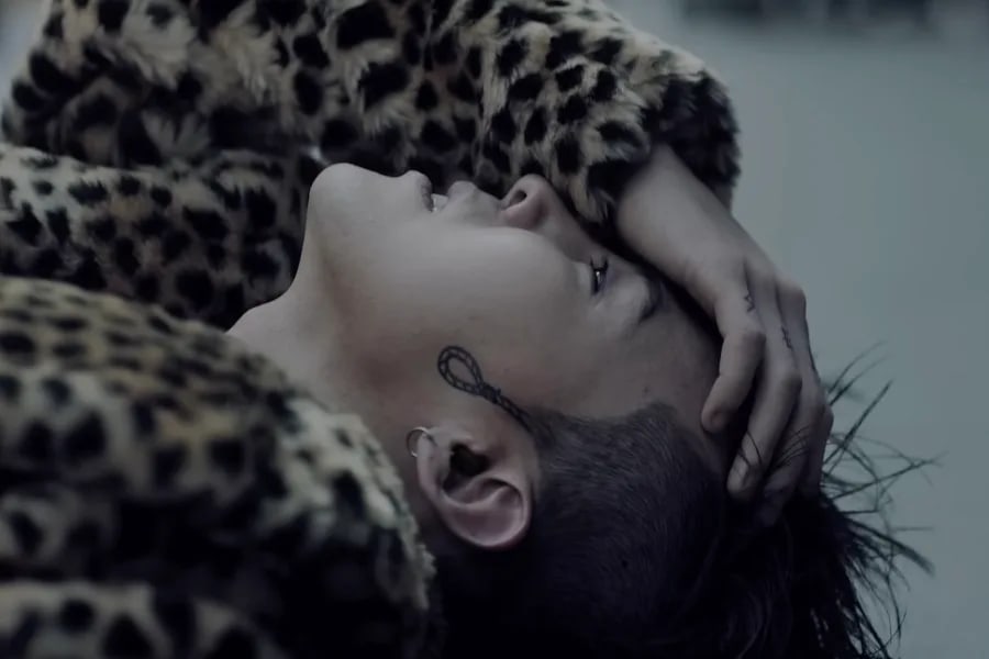 BIGBANG’s “LOSER” MV Hits 300 Million YouTube Views
