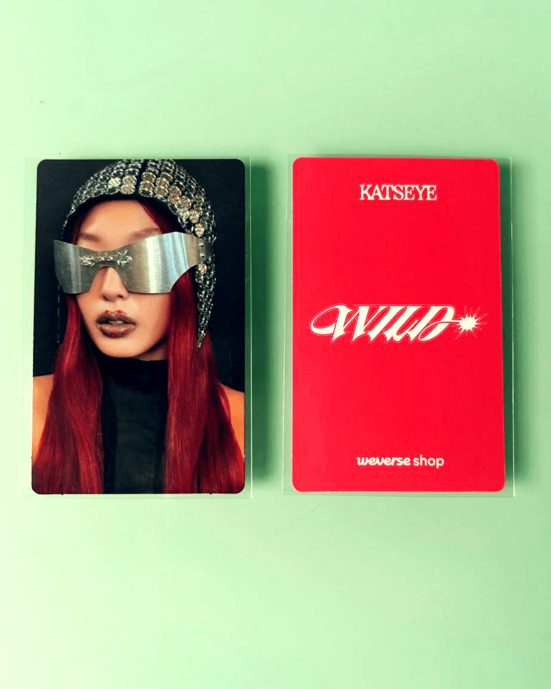 Yoonchae - WILD Weverse Photocard RED