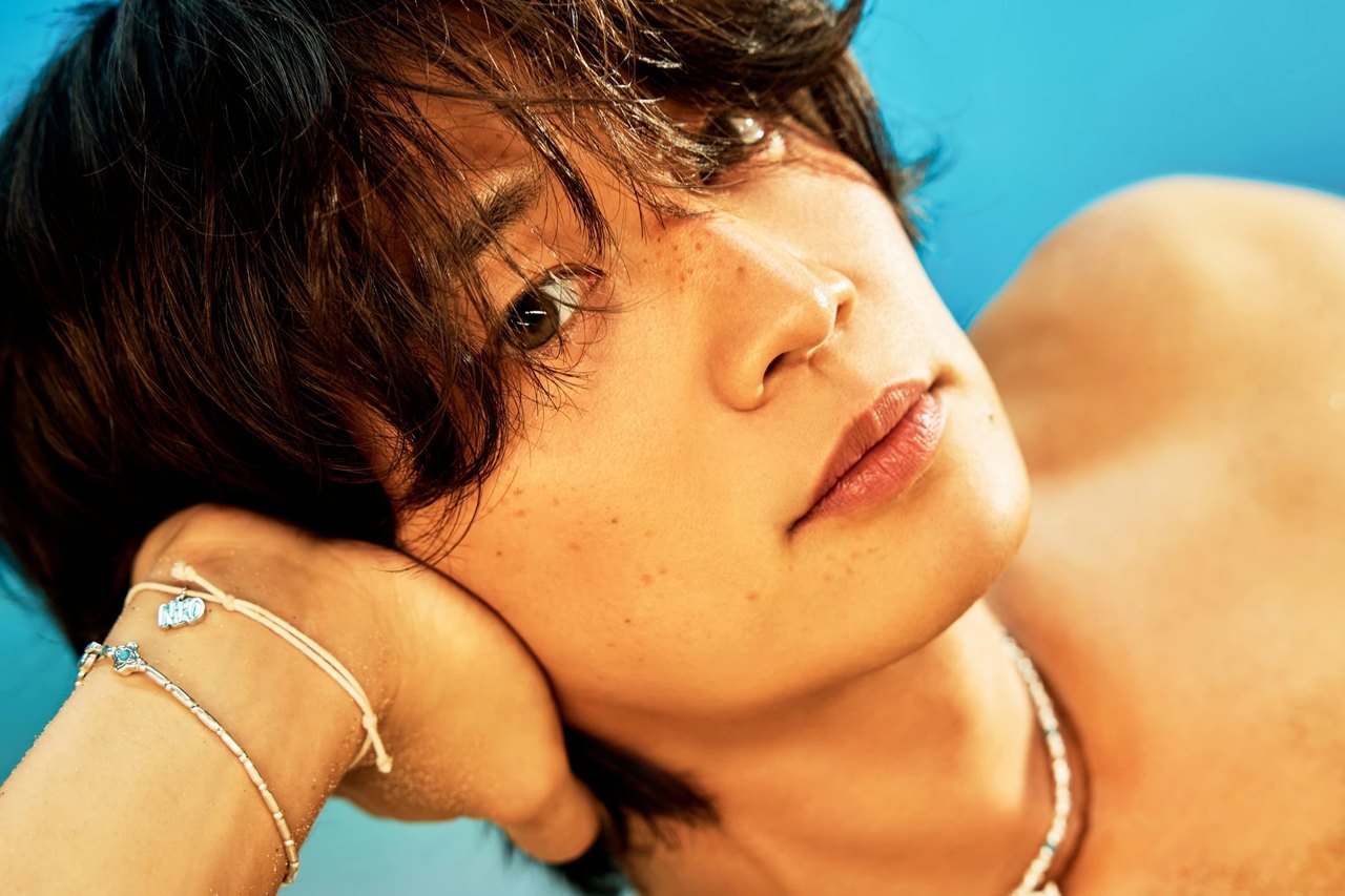 SHINee’s Minho Sets New First-Week Sales Personal Best With ‘Make It Hot’