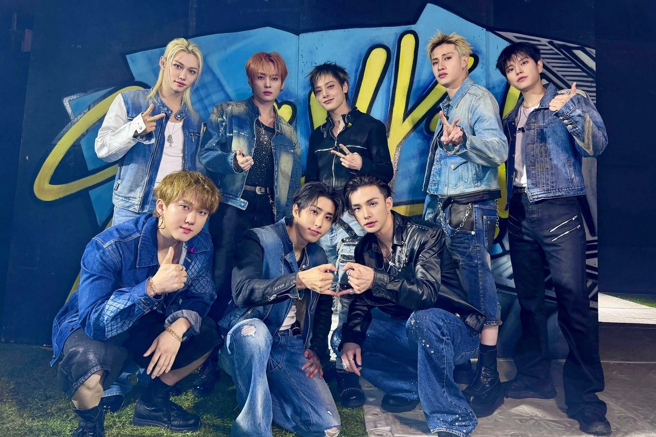Stray Kids’ THIS & THAT returns to the Billboard 200 top 15