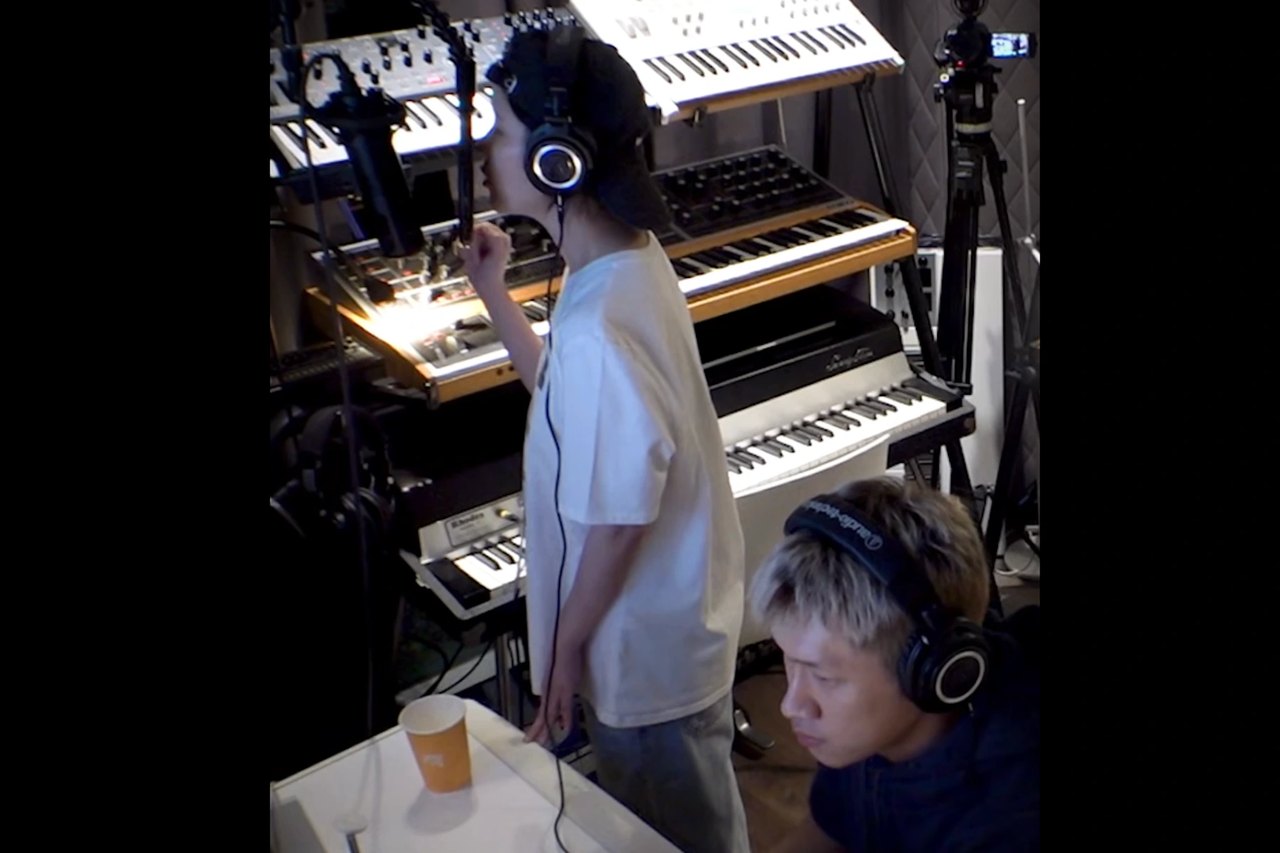 Crush Previews ‘seesaw’ Digital Single Featuring IU